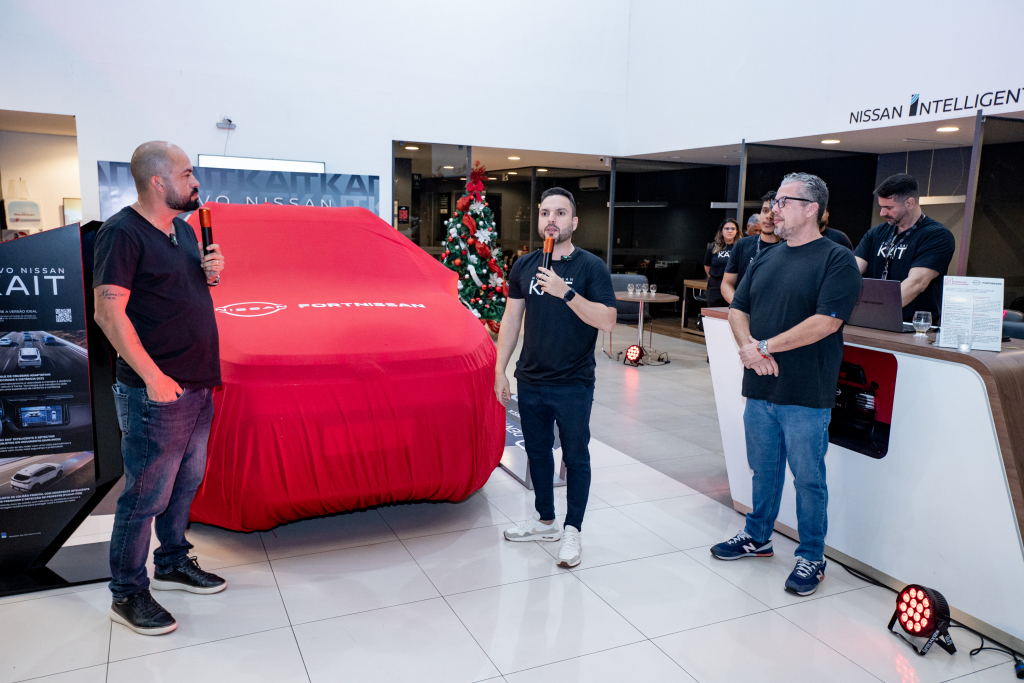 Lucas Brito, André Fiuza E Said Sahdo (2)