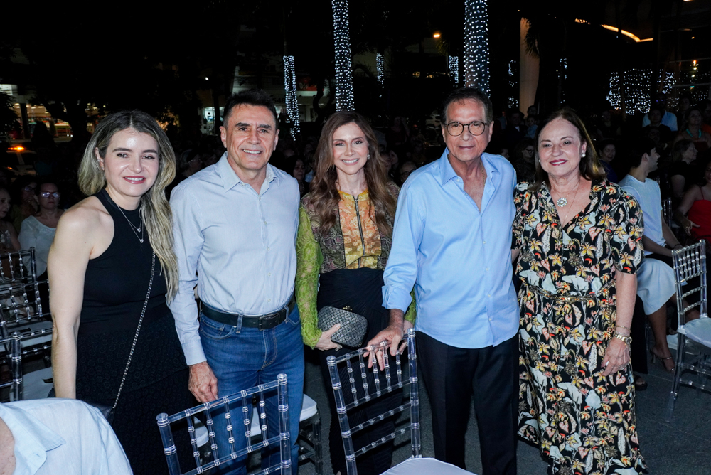 Luciana E Pedro Lima, Emília Buarque, Beto E Ana Maria Studart