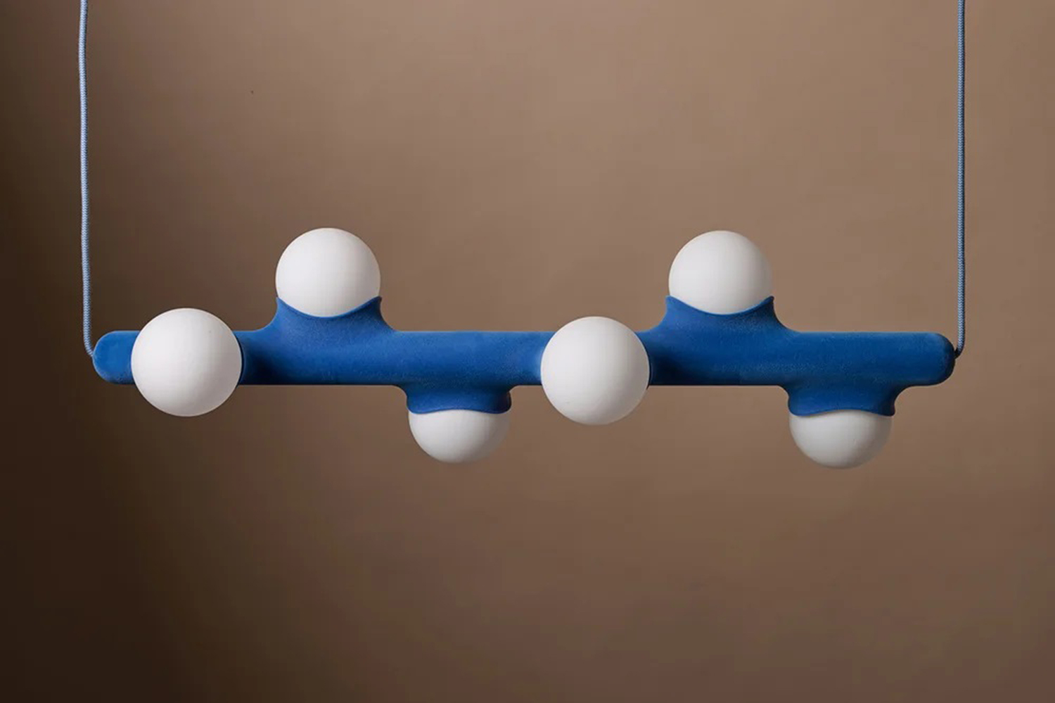 Lustre pendente em forma de figo-da-Índia