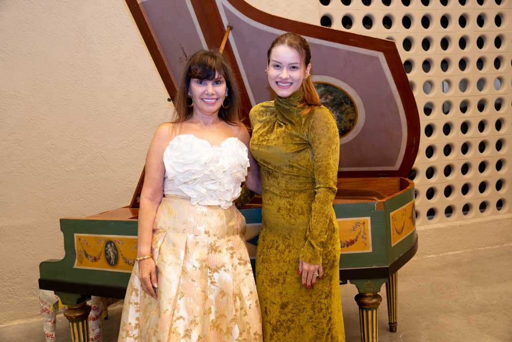 Maria José Lopes E Emanoella Feitosa (1)