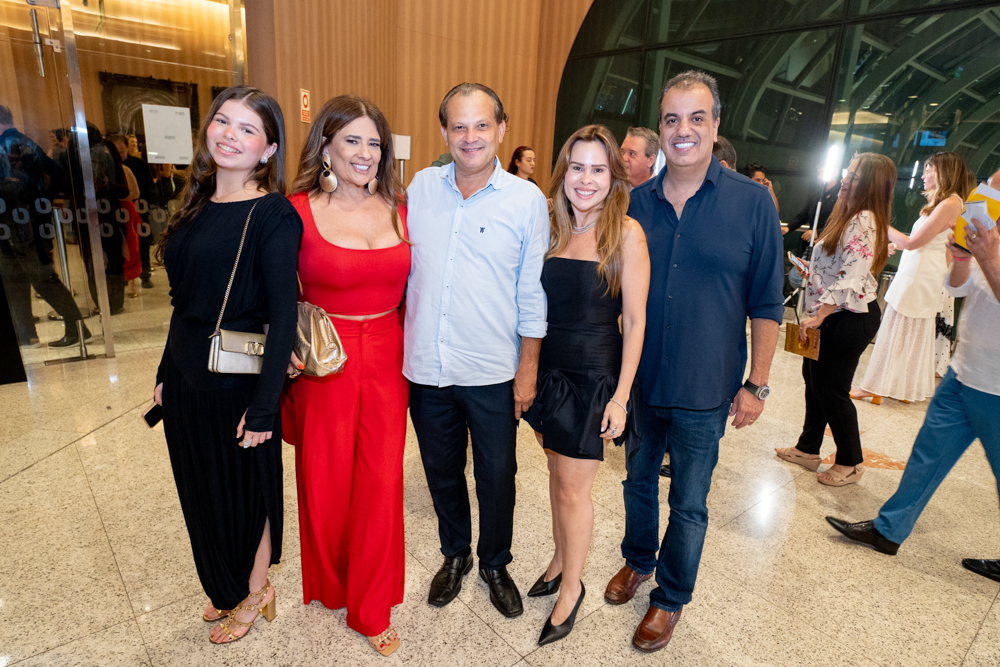 Maria Valentina, Montiele E Humberto Arruda, Marceline E Nicolau Vilhena
