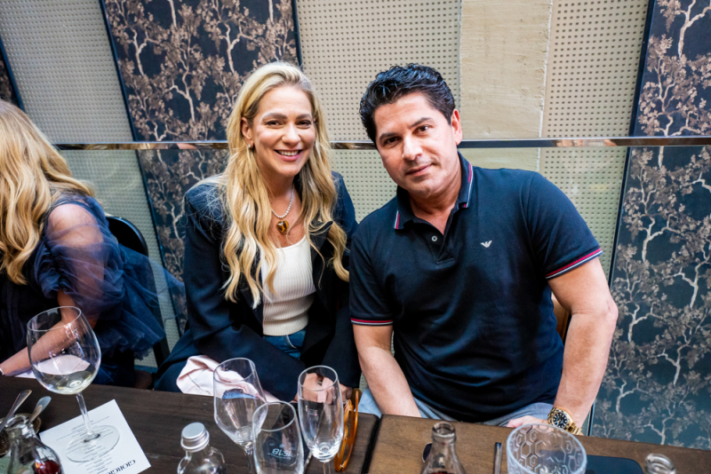 Mercado de luxo - Joana Nicoletti comanda encontro exclusivo da Giorgio Armani em Fortaleza