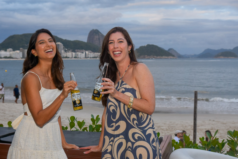 Sunset no Tropìk Beach Club abre a programação carioca dos 100 anos da cerveja Corona