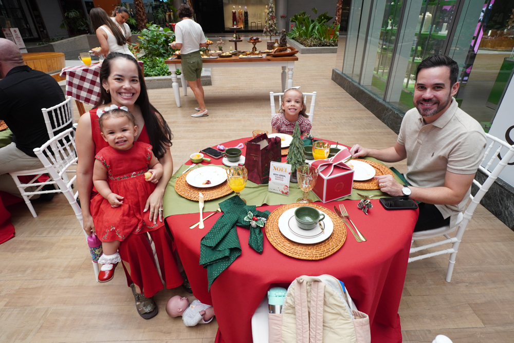 Melissa, Marina, Manuela E Victor Matos