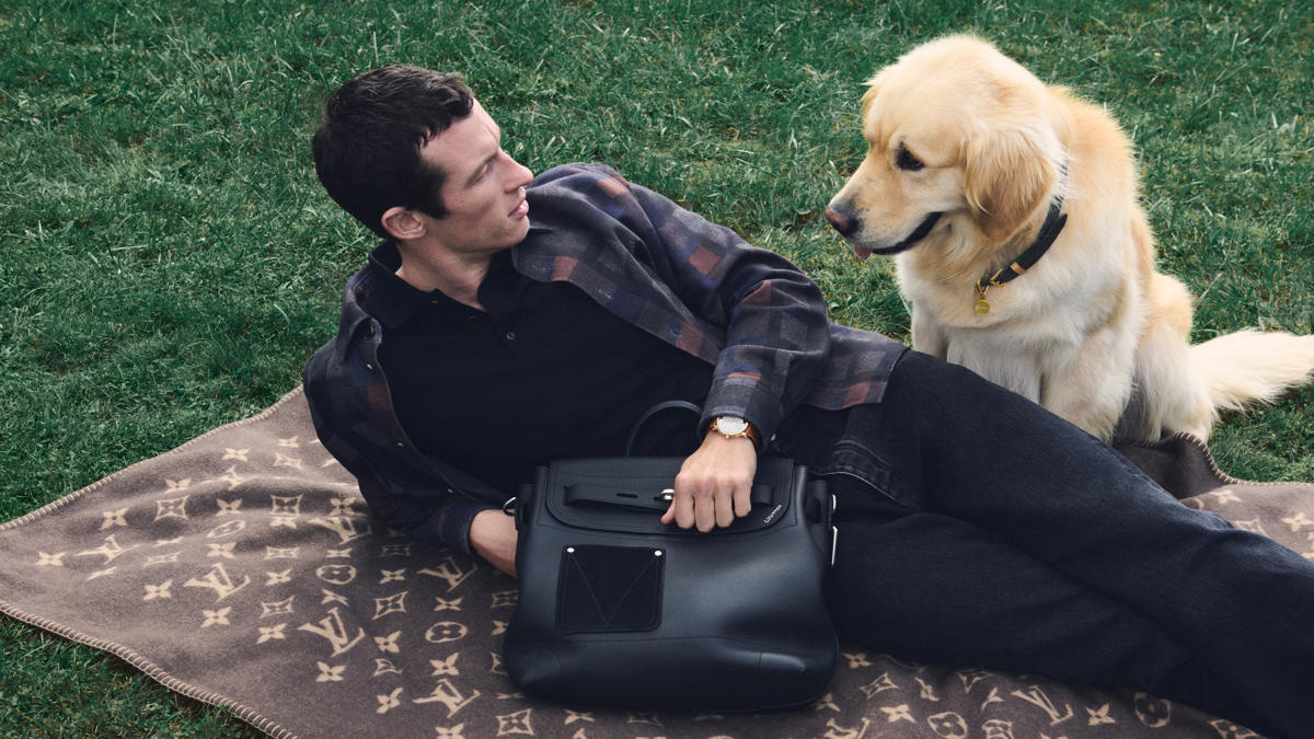 Louis Vuitton apresenta nova linha de acessórios para cães em sintonia com a pré-coleção 2026