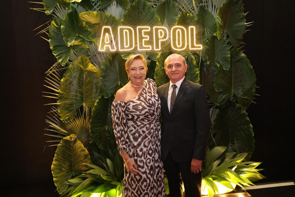 Mércia E Jaime De Paula Pessoa Linhares