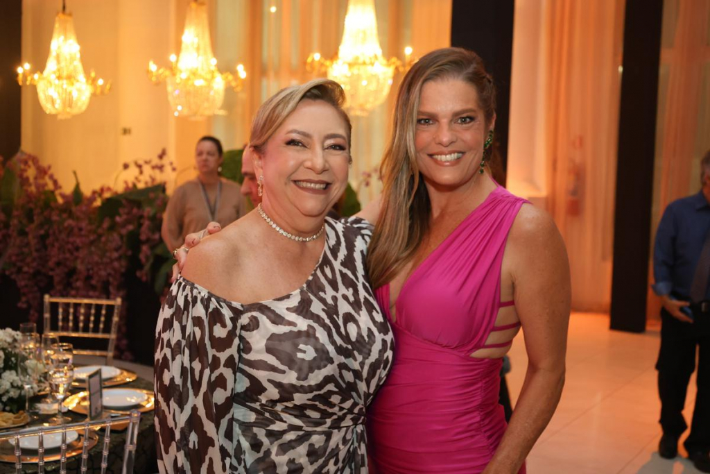 Mércia Linhares E Malake Tanos