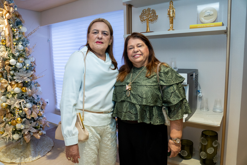 Nadja Benevides E Delania Benevides