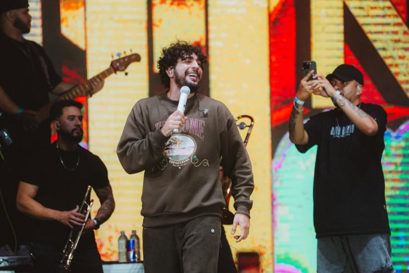 Na Bahia - Réveillon Destino movimenta Itacimirim com shows de Henrique & Juliano, Nattan, Ferrugem e Vintage Culture