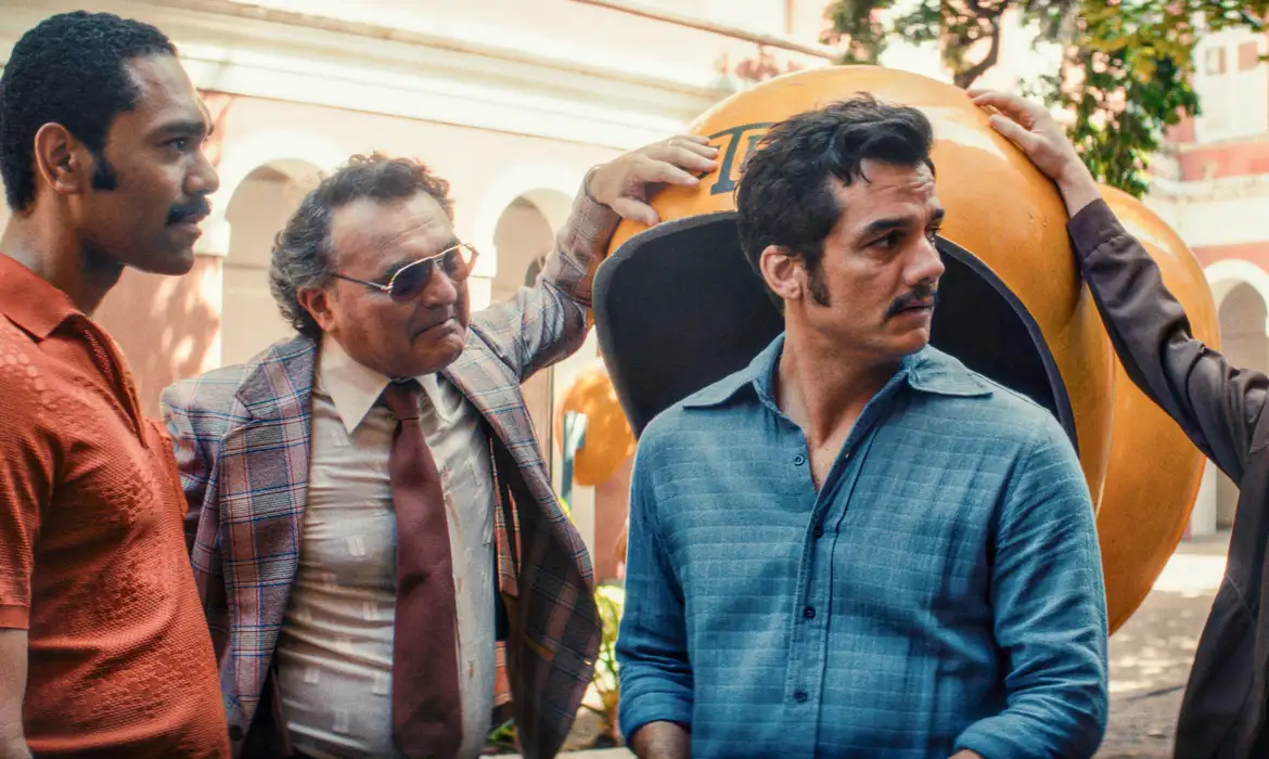 Brasil volta ao Globo de Ouro com “O agente secreto” indicado em três categorias