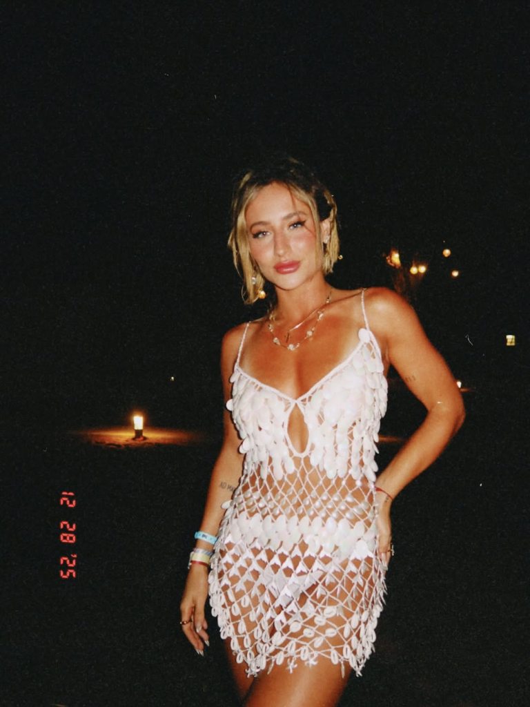 Ontem @reveillon.amore Look @fulobrazil Acessórios @mimppy Styling @marlon Mesquita (2)