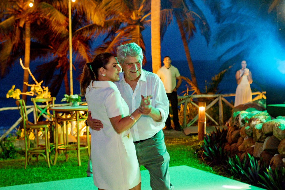 Patrícia E Amarílio Macêdo