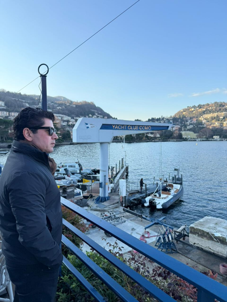 Pompeu Vasconcelos No Yacht Club Como, Na Itália
