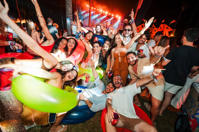 Ritmo de Festival - Terça (30) no Réveillon Amoré segue em clima de verão com Léo Santana, Matheus & Kauan e Nattan