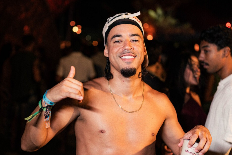 Virada em Maracaípe - Martin Garrix, Luan Santana e Léo Foguete dão o tom da segunda-feira (29) no Réveillon Amoré