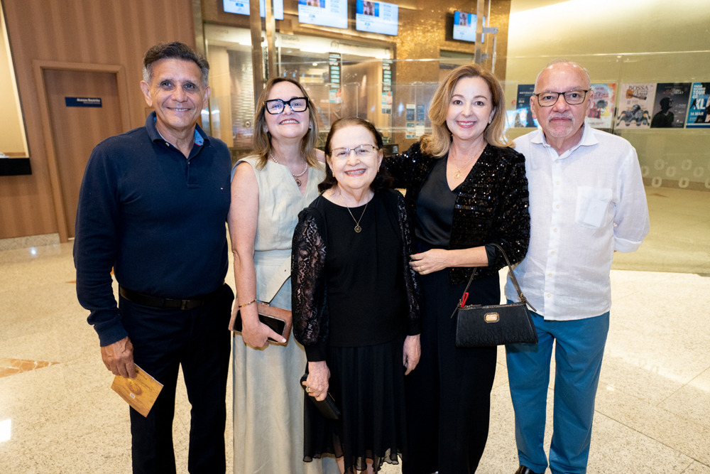 Ricardo Gadelha, Liana Barbosa, Regina Barbosa, Leonice Holanda E Wagner Barbosa