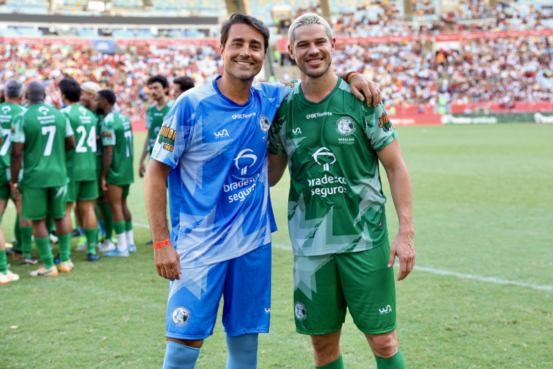 Tradição solidária - Jogo das Estrelas transforma o Maracanã em espetáculo de futebol, famosos e causa social
