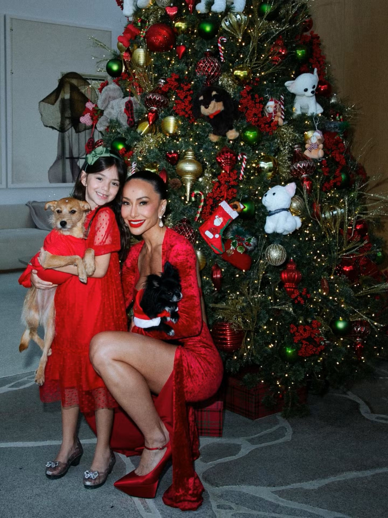 Sabrinasato 20251224 170546 627747568