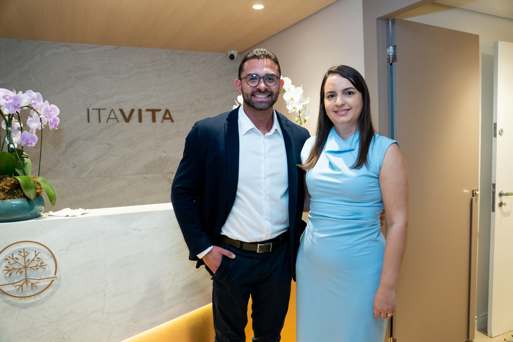 Santino Alves E Bruna Larissa