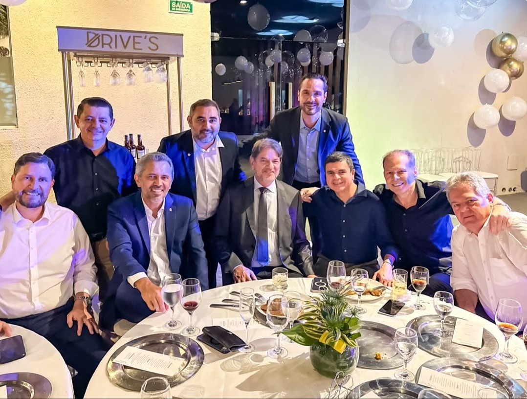 Reconhecimento parlamentar e articulação política marcam entrega da Medalha Paulo Sarasate