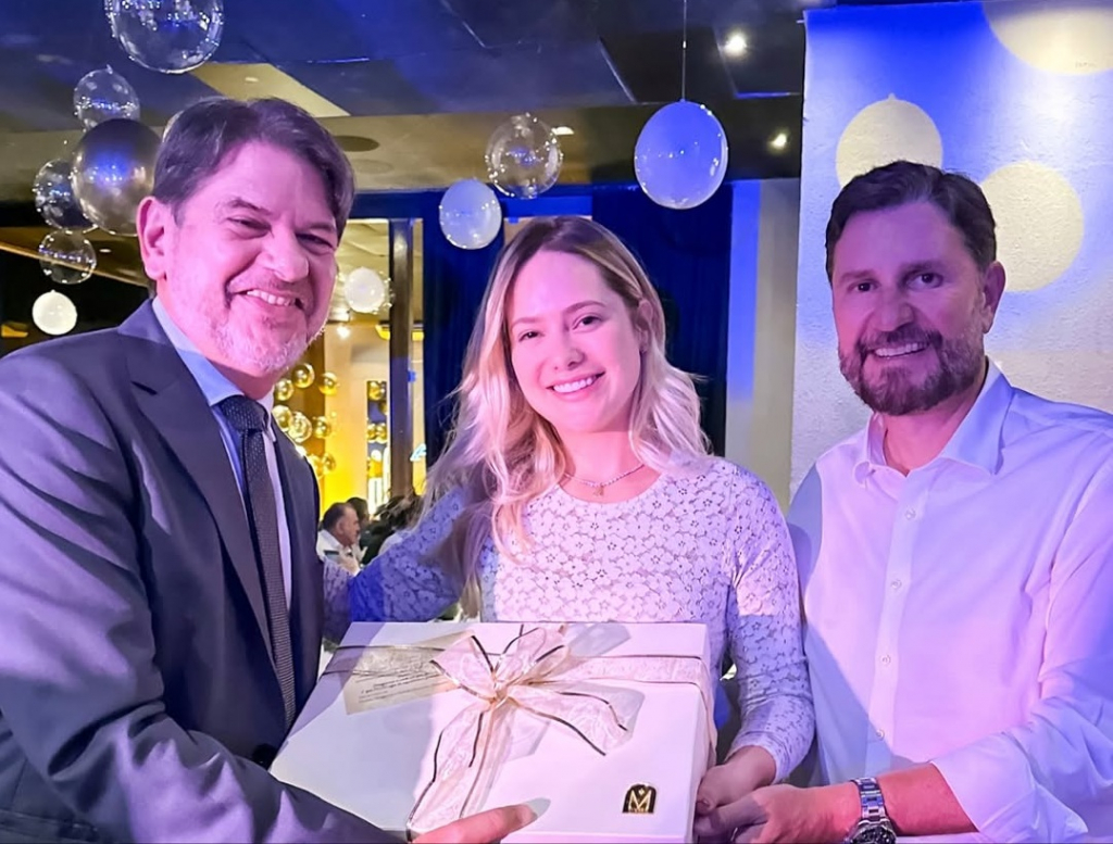 Saveclip.app 590422990 18542040613046734 8839216721216650511 N