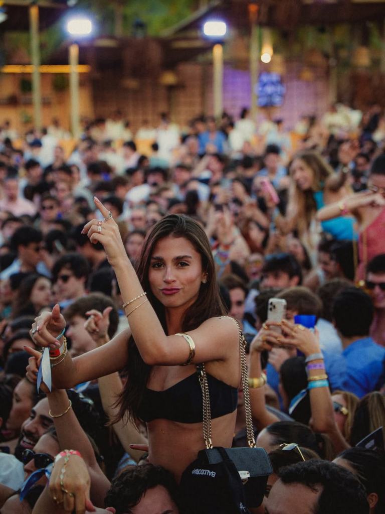 Saveclip.app 606598952 18083465867273430 6440343734515633577 N