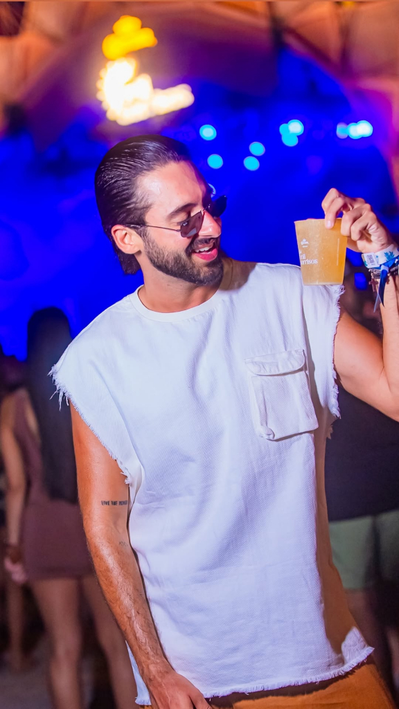 Saveclip.app 607300729 18441318970111661 2701423520323178479 N