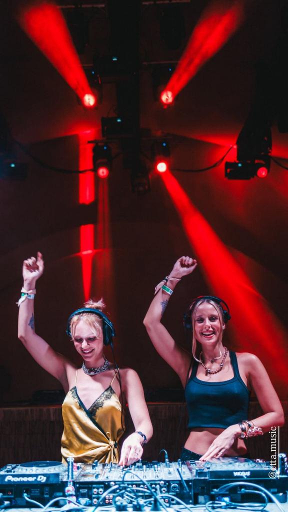 Saveclip.app 609225095 18441301639111661 7503905665755936703 N