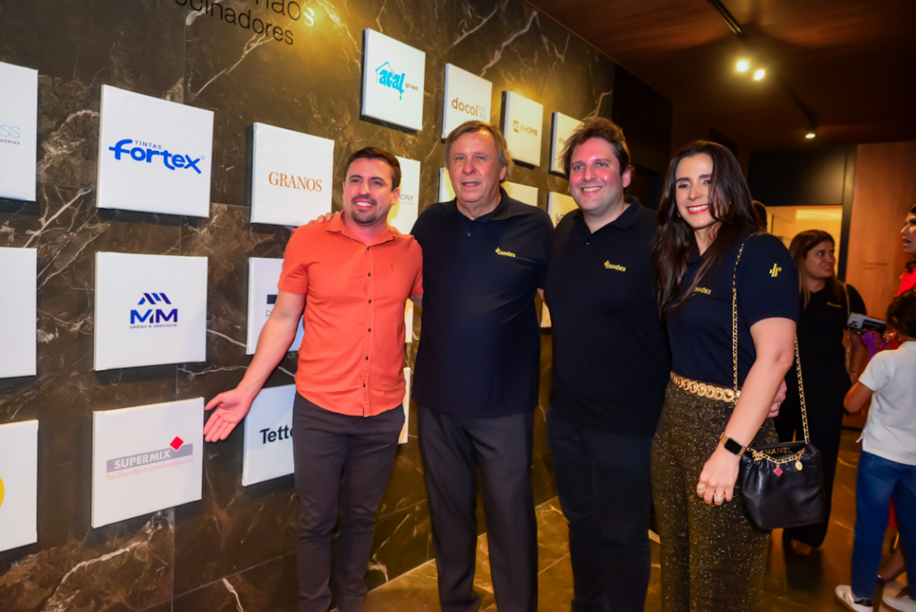 Soft Opening J. Simões 31