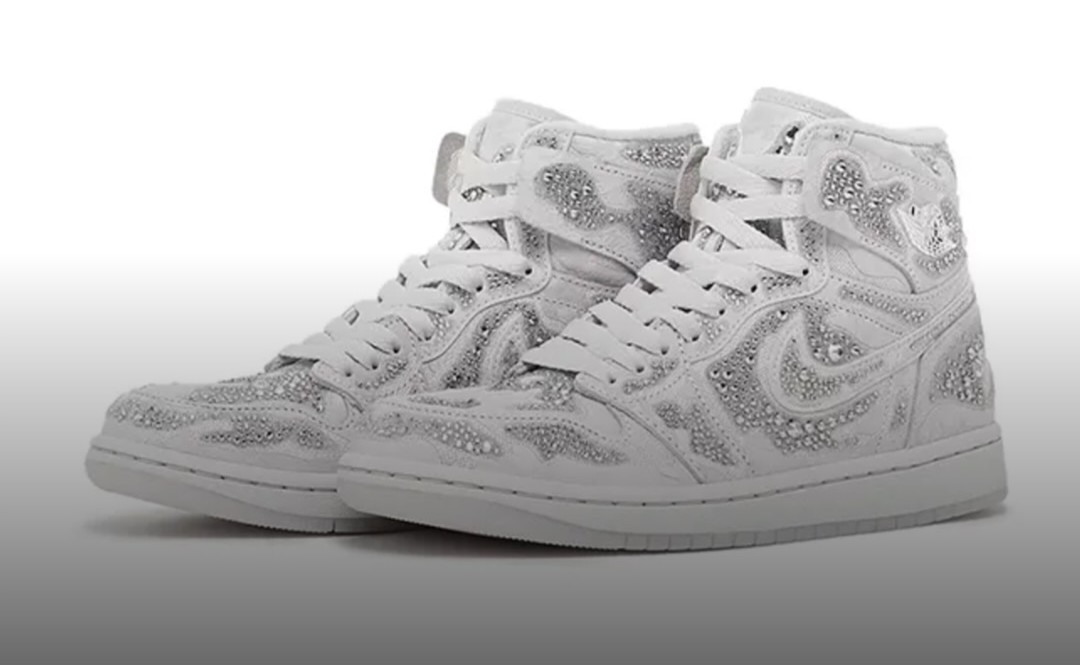 Air Jordan 1 ganha versão feminina com cristais Swarovski e lançamento global previsto para 2026