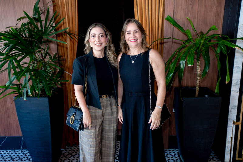 NETWORKING - Conexões estratégicas e talk com Tayra Romcy marcam o encontro do Club de Empresárias no Allêz Brasserie