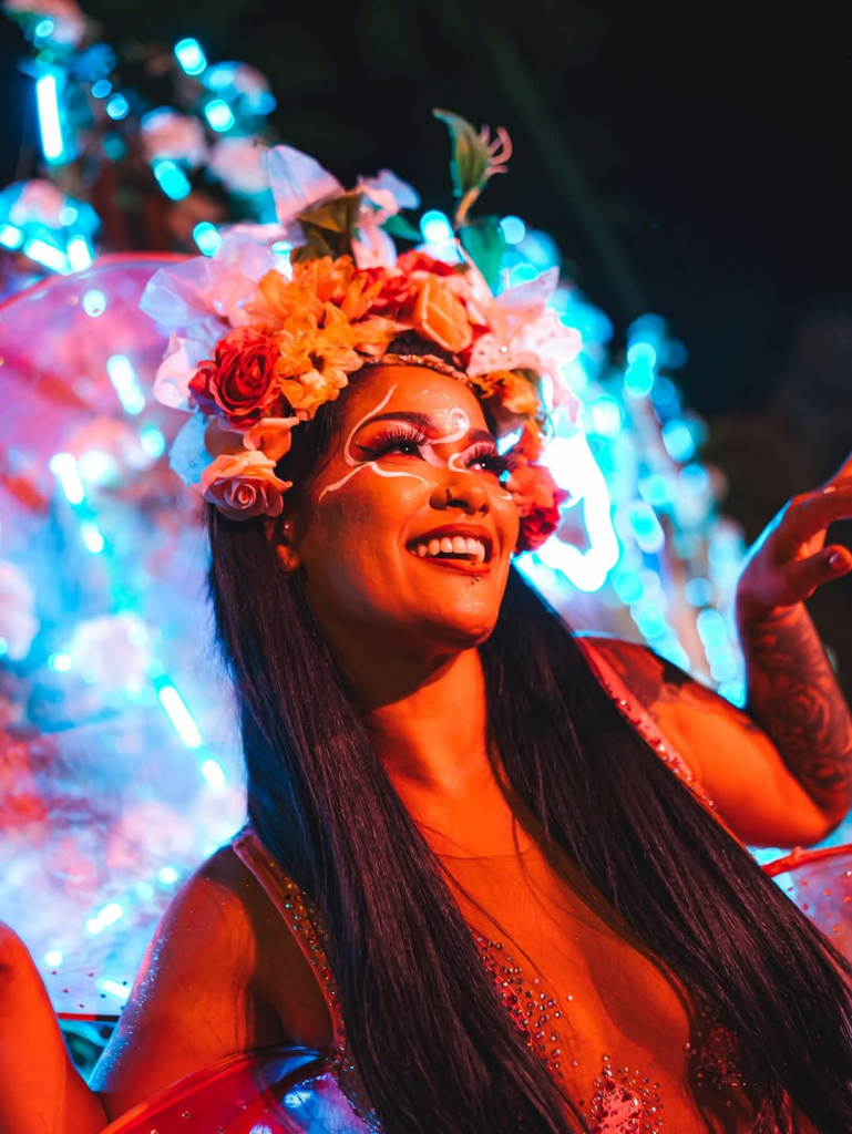 The Performers At Flora Arrive As An Extension Of The Celebration. Art Moves Through The Space,