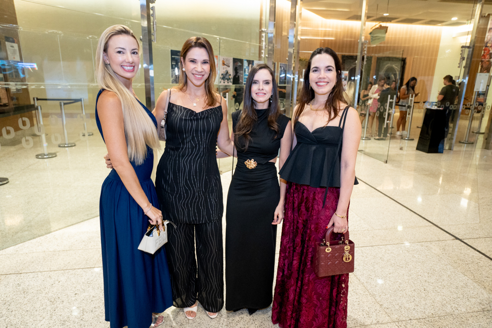 Viviane Cavalcante, Bárbara Cavalcante, Poliana Landim E Roberta Tomaz