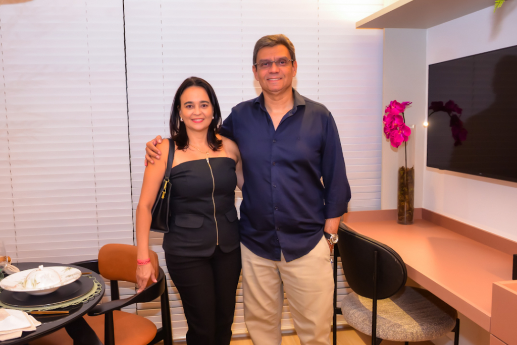 Víviane E Luciano Oliveira