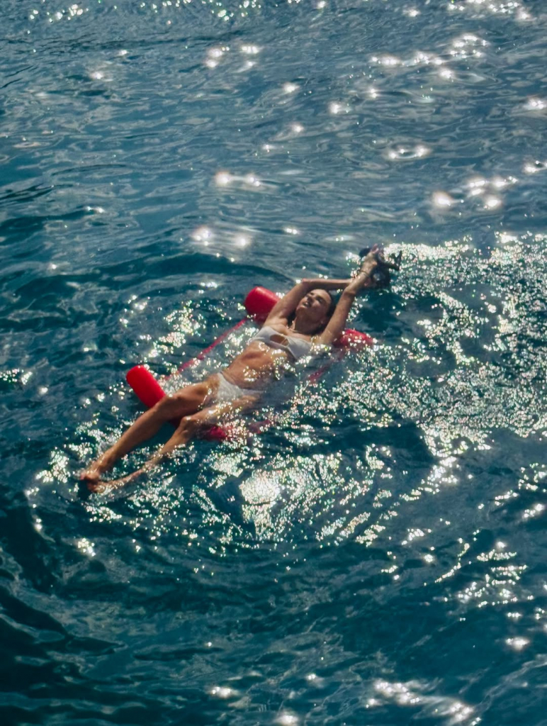 Alessandra Ambrosio (9)