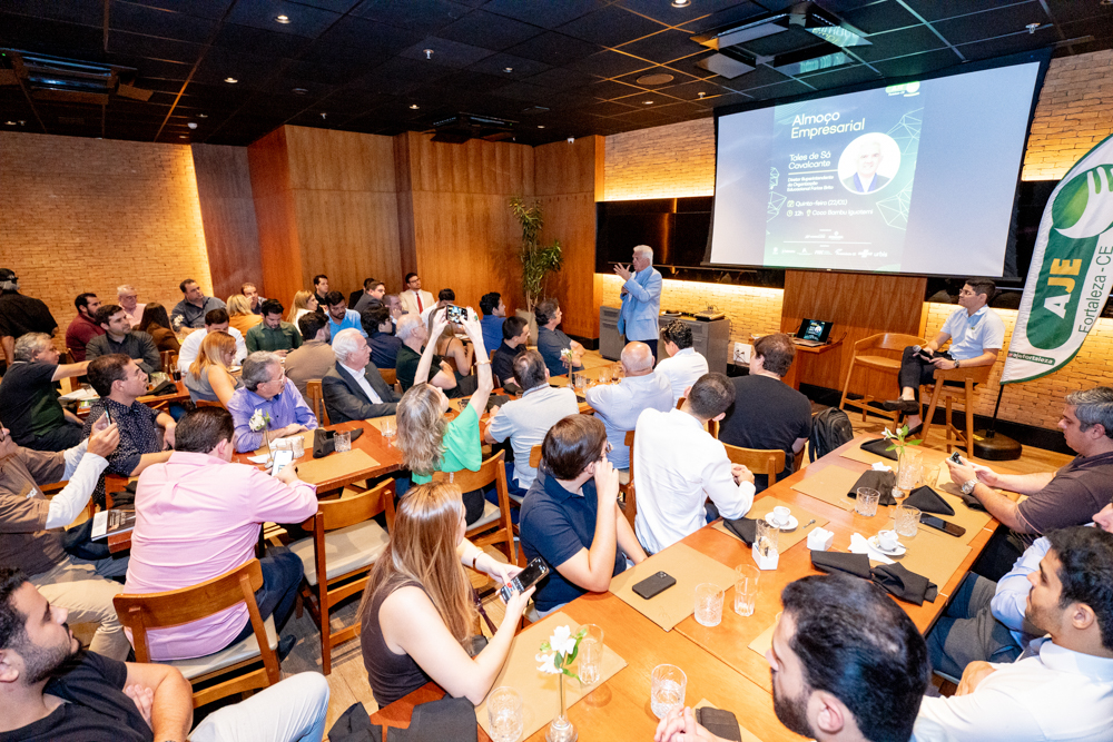Almoço Empresarial Aje Com Tales De Sá Cavalcante (9)