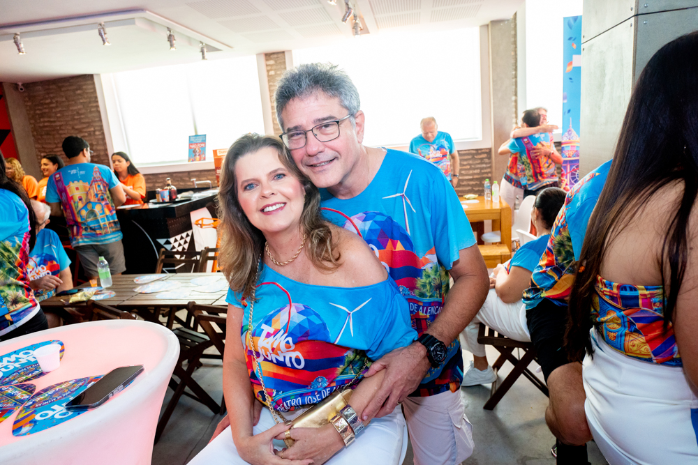 Andrea Prudente E Barros Neto