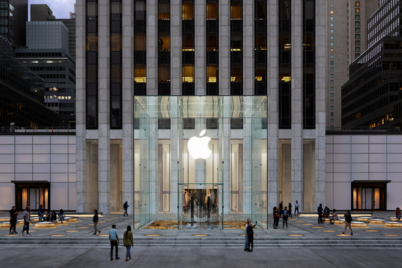 Apple Store Fifth Avenue New York Redesign Exterior 091919 Big.jpg.large