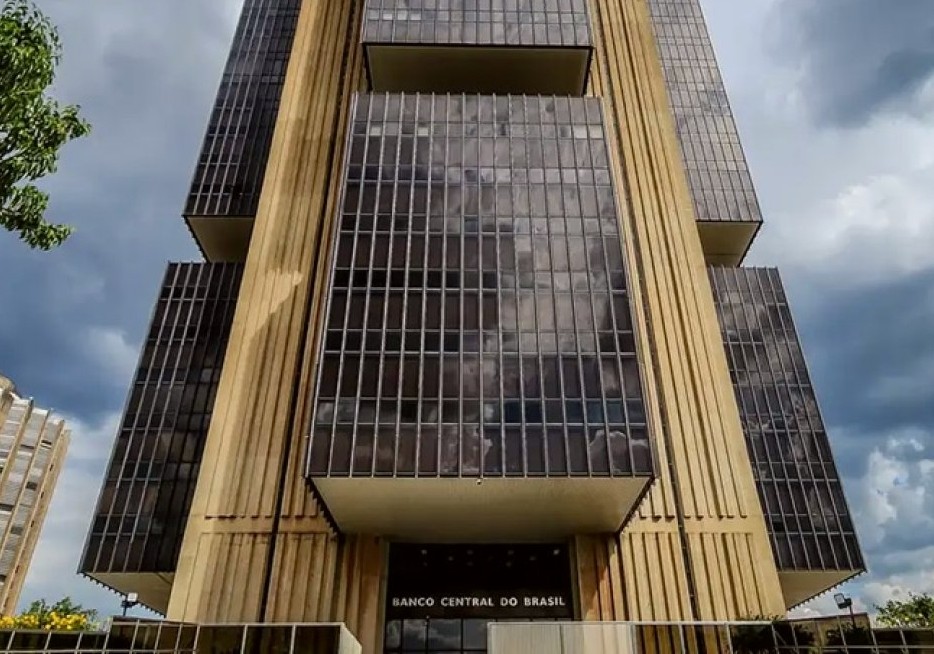 Banco Central abre investigação interna sobre escândalo do Banco Master e apura falhas na fiscalização