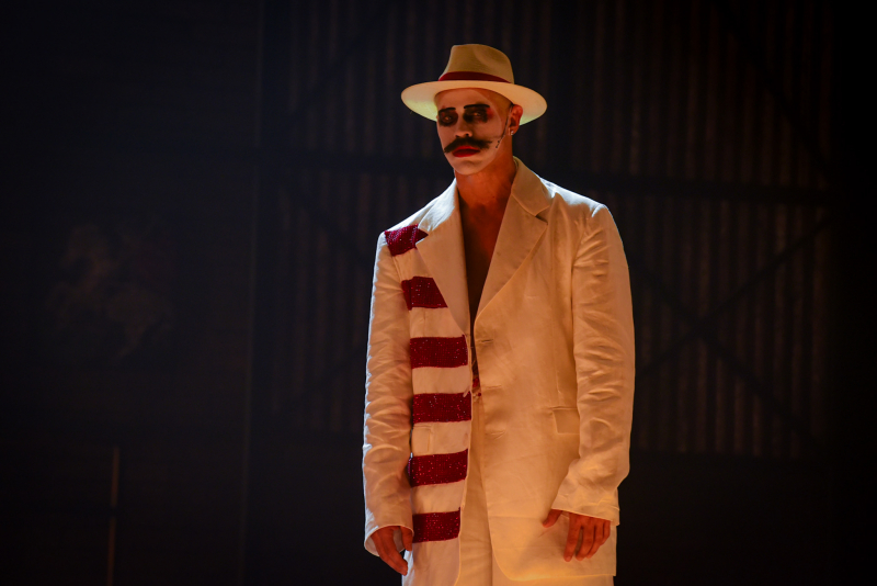 EM SÃO PAULO - Musical “Ópera do Malandro”, clássico de Chico Buarque, apresenta passagem de cena no Teatro Renault