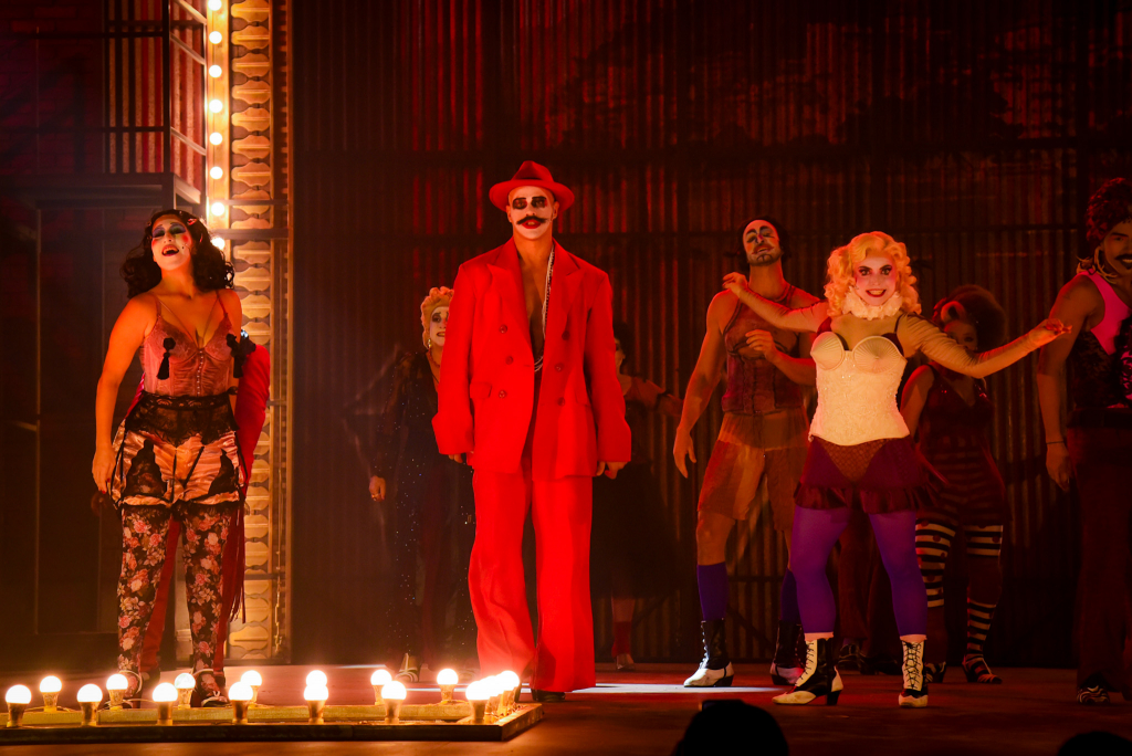 Cena Ópera Do Malandro 555