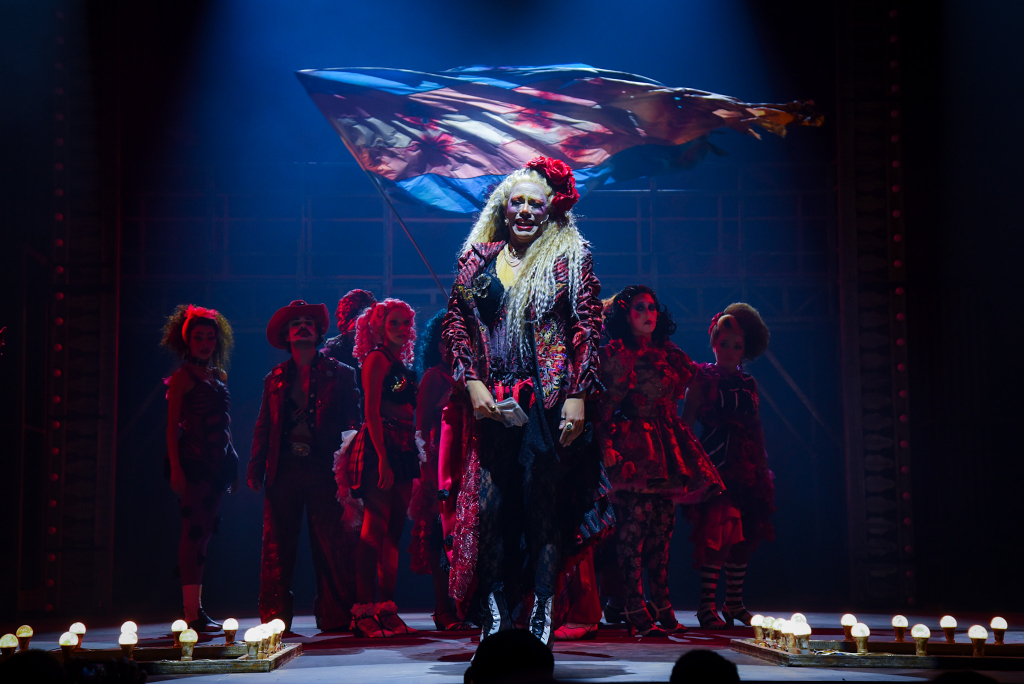 Cena Ópera Do Malandro 575