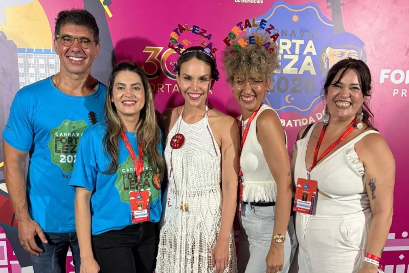 Começou O Nosso Pré Carnaval! É Gente Na Rua, Sorriso No Rosto E A Cidade Pulsando Alegria. Fort (2)a