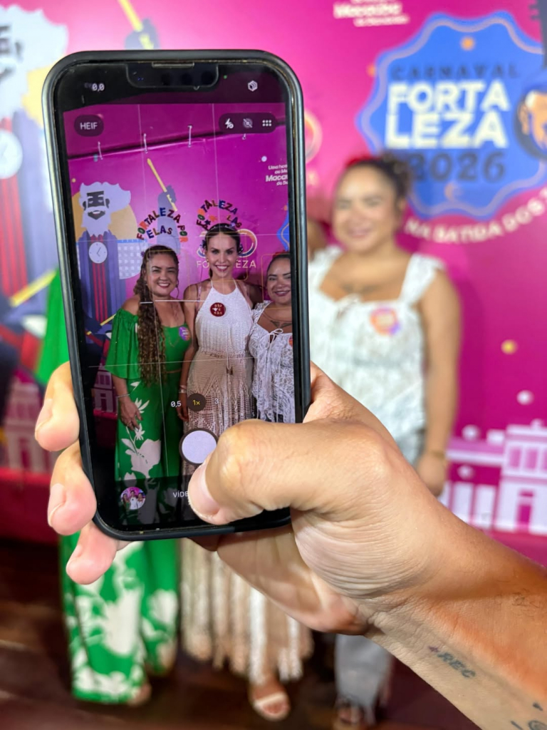 Começou O Nosso Pré Carnaval! É Gente Na Rua, Sorriso No Rosto E A Cidade Pulsando Alegria. Fort (4)