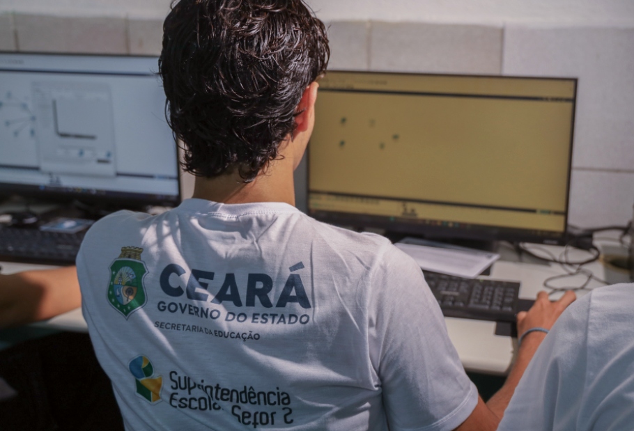 Inclusão digital avança no Brasil e supera a sua meta com impacto social crescente