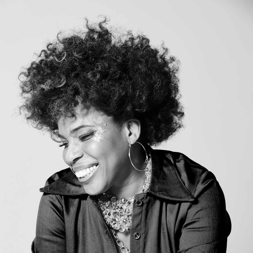 Ícone do soul, Macy Gray encanta Fortaleza com apresentação comemorativa em fevereiro