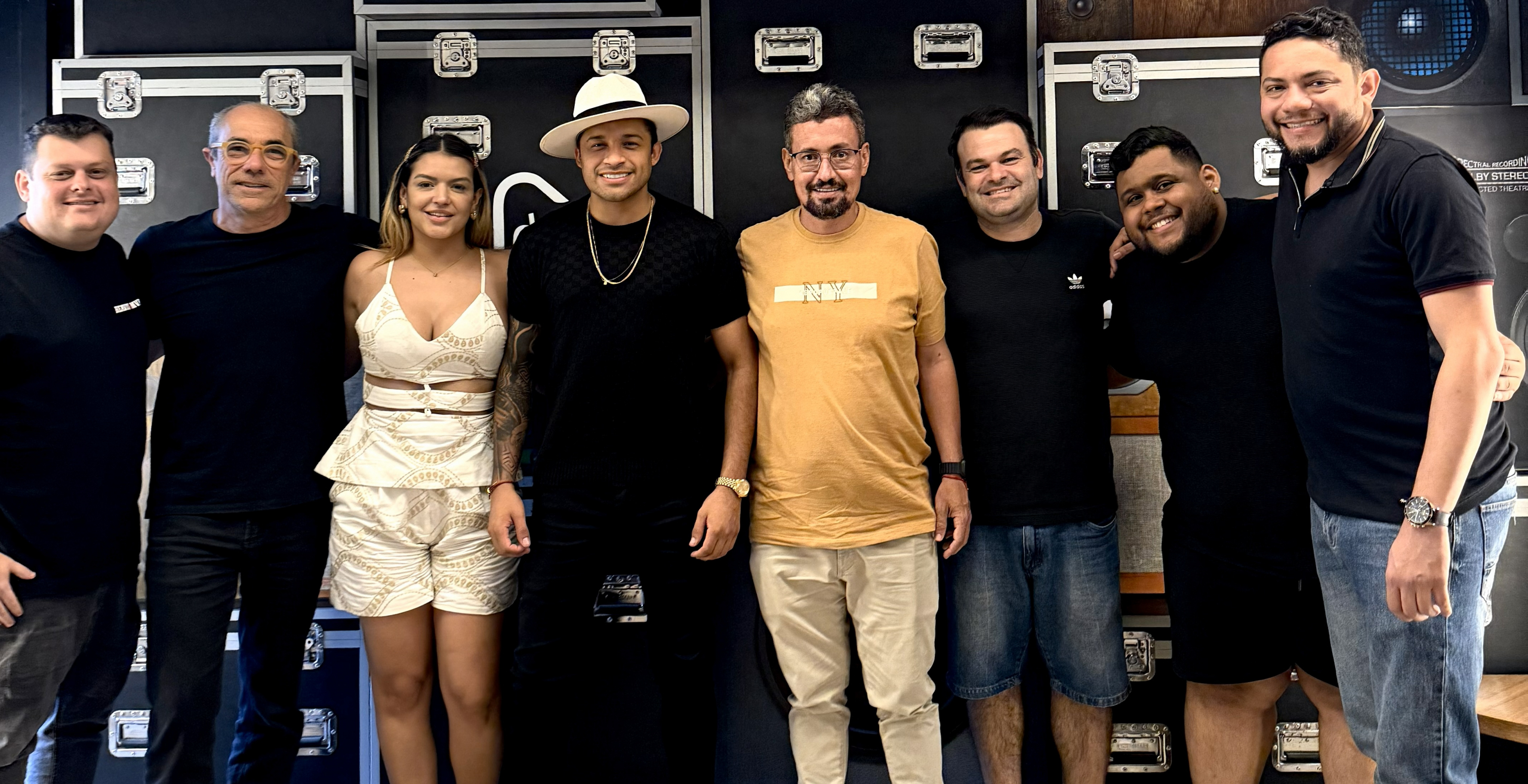 D&E Music e TS Produções investem no talento de Leonne O Nobre como aposta para 2026