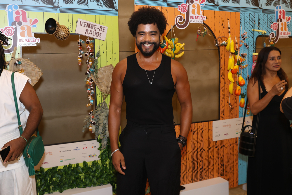 Estreia " Fafá De Belém O Musical"