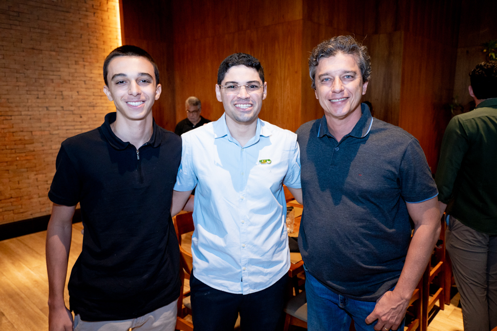 Diogo Siqueira, Tiago Guimarães E André Siqueira