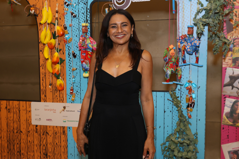 Palco Nacional - Plateia de famosos prestigia estreia de “Fafá de Belém, o Musical” no Rio